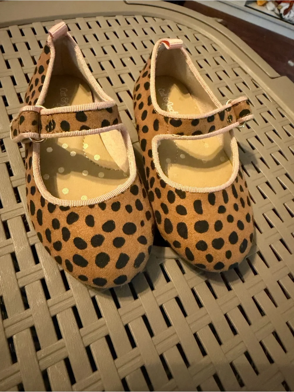 Cat & Jack Girls Tan and Black Leopard Mary Jane Shoes with Pink Trim